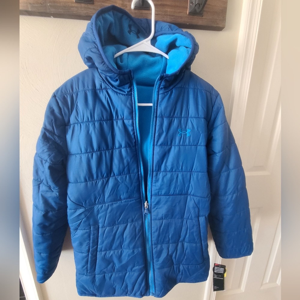 BNWT Under Armour reversible puffer jacket